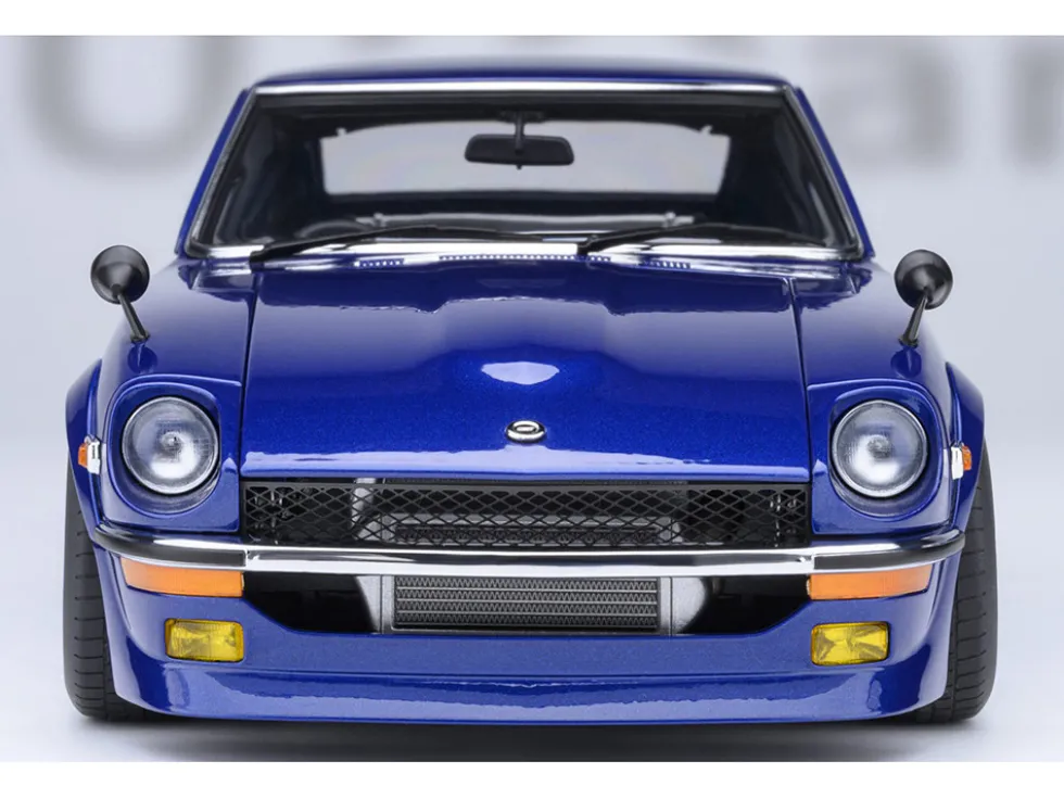 Nissan Fairlady Z RHD (Right Hand Drive) "Akuma No Z" Blue Metallic "Wangan Midnight - Comic #1 Version" Manga 1/18 Model Car by Autoart