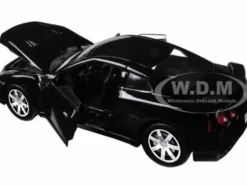 2008 Nissan GT-R R-35 Glossy Black 1/24 Diecast Model Car Motormax 73384
