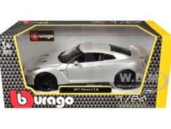 2017 Nissan GT-R R35 White 1/24 Diecast Car Model BBurago 21082