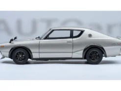 Nissan Skyline 2000GT-R (KPGC110) Tuned Version RHD (Right Hand Drive) Silver Metallic 1/18 Model Car by Autoart