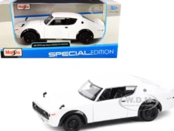 1973 Nissan Skyline 2000GT-R KPGC110 White Special Edition Series 1/24 Diecast Model Car Maisto 31528