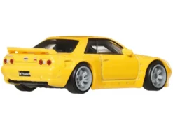 Nissan Skyline GT-R (R32) Pandem RHD (Right Hand Drive) Yellow 