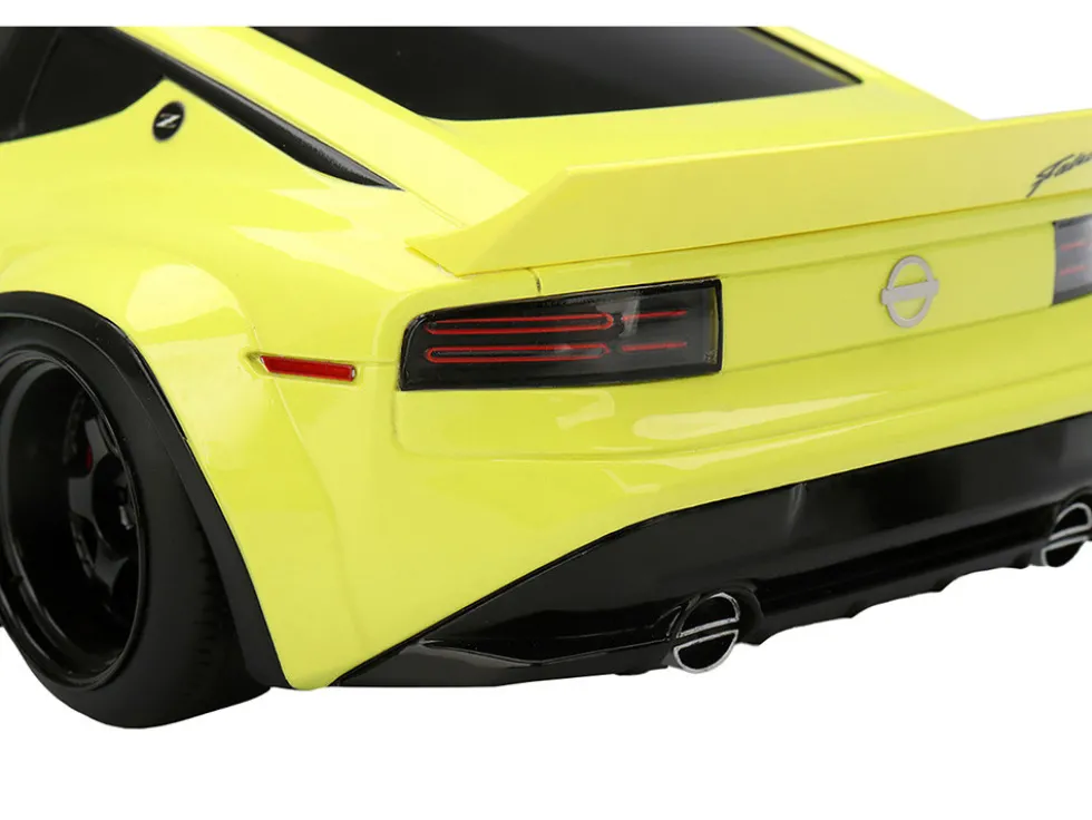 Nissan Z (RZ34) "Pandem" Ikazuchi Yellow with Matt Black Hood 1/18 Model Car by Top Speed