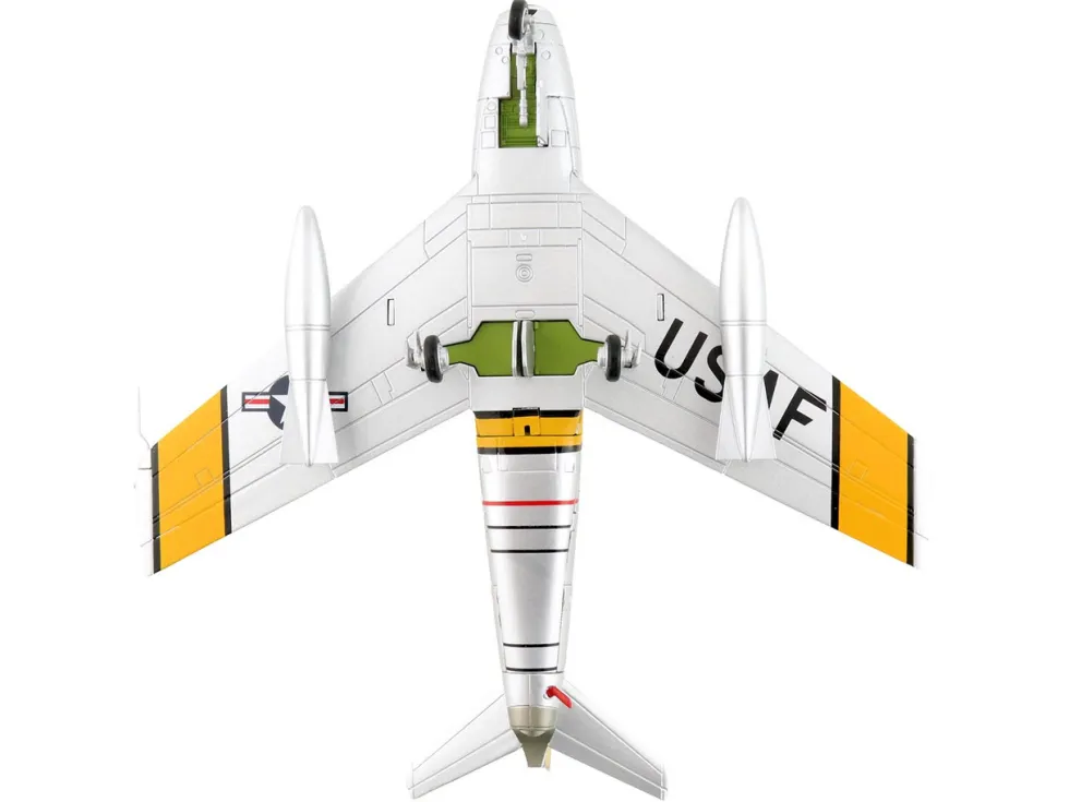 North American F-86E Sabre Fighter Aircraft "51-2752, Colonel George Andrew Davis Jr., 4th FIG, 334th FIS" (1952) United States Air Force "Air Power Series" 1/72 Diecast Model by Hobby Master