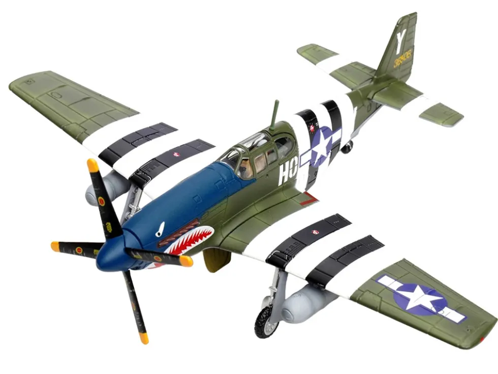 North American P-51B Mustang Aircraft "John Bennett, 487th Fighter Squadron, 352nd Fighter Group, Blue-Nosed Bastards of Bodney, RAF Bodney" (1944) United States Army Air Forces 1/72 Diecast Model Airplane by Legion