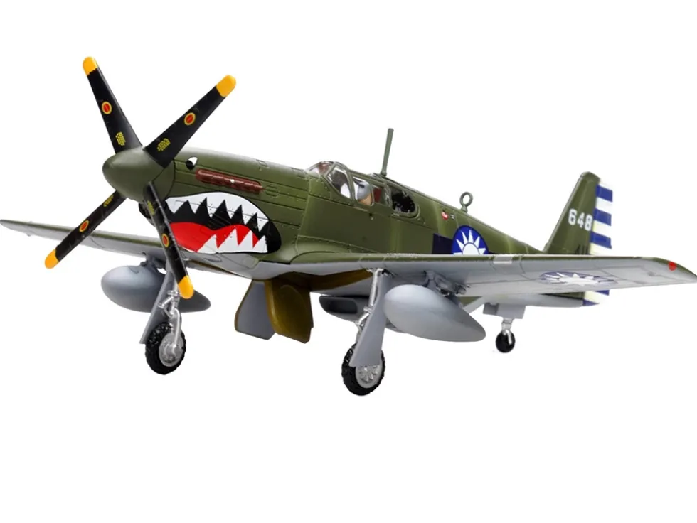 North American P-51C Mustang Aircraft "648, No.32 Squadron" (1945) Chinese Air Force 1/72 Diecast Model Airplane by Legion
