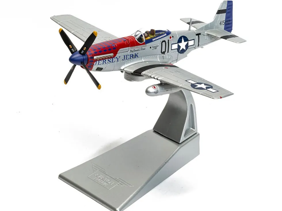 North American P-51D Mustang Aircraft "Jersey Jerk, 361st Fighter Squadron, Martlesham Heath" United States Army Air Forces "The Aviation Archive" Series 1/72 Diecast Model by Corgi