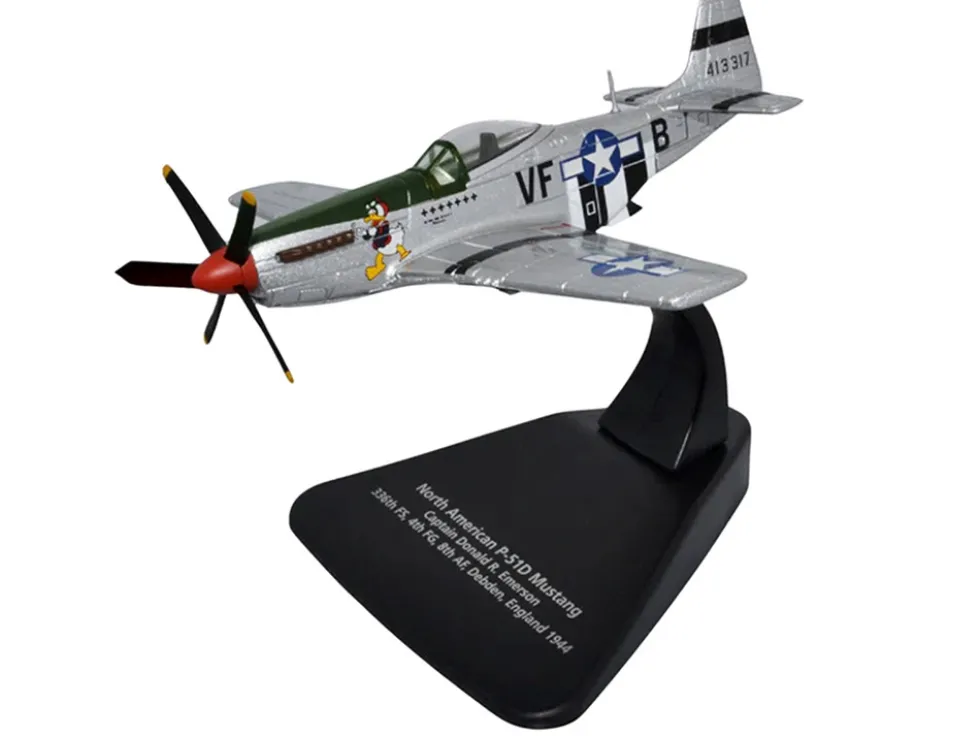 North American P-51D Mustang Fighter Aircraft "Captain Donald Emerson, 336th Fighter Squadron, 4th Fighter Group, 8th AF, Debden, England" (1944) United States Army Air Forces "Oxford Aviation" Series 1/72 Diecast Model Airplane by Oxford Diecast