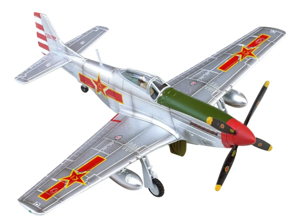 North American P-51K Mustang Aircraft "Captured from Chinese Nationalist Forces, Chinese People's Revolution Military Museum" (1949) People's Liberation Army Air Force 1/72 Diecast Model Airplane by Legion