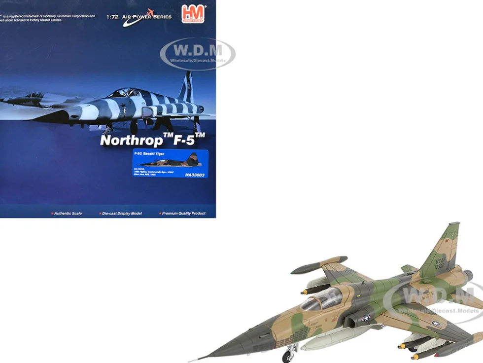 Northrop F-5C Skoshi Tiger Aircraft "64-13332, 10th FCS, Bien Hoa AFB" (1965) United States Air Force "Air Power Series" 1/72 Diecast Model by Hobby Master