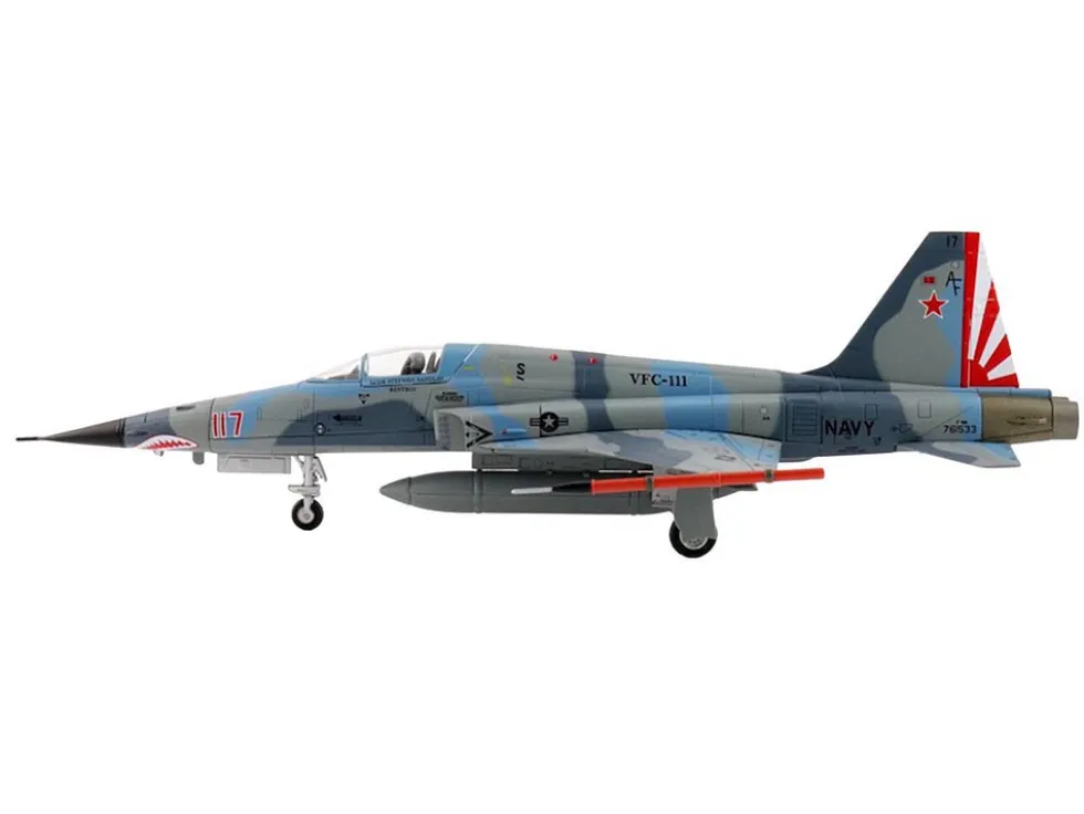 Northrop F-5N Tiger II Aircraft "Red 117, 761533, Adversary Fighter, VFC-111 Sundowners" (2017) United States Navy "Air Power Series" 1/72 Diecast Model by Hobby Master