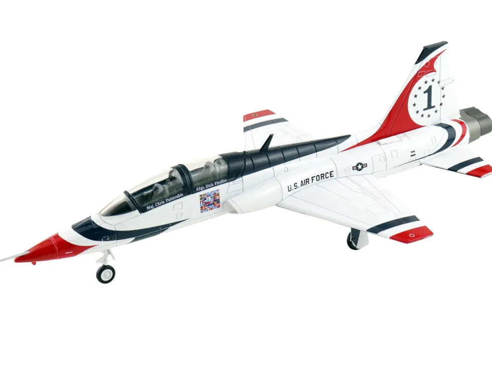 Northrop T-38 NASA Aircraft "#1, Thunderbirds" (1970s) United States Air Force "Air Power Series" 1/72 Diecast Model by Hobby Master