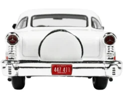 1957 Oldsmobile Starfire Royal Glow Red and Alcan White Limited Edition to 200 pieces Worldwide 1/43 Model Car by Goldvarg Collection