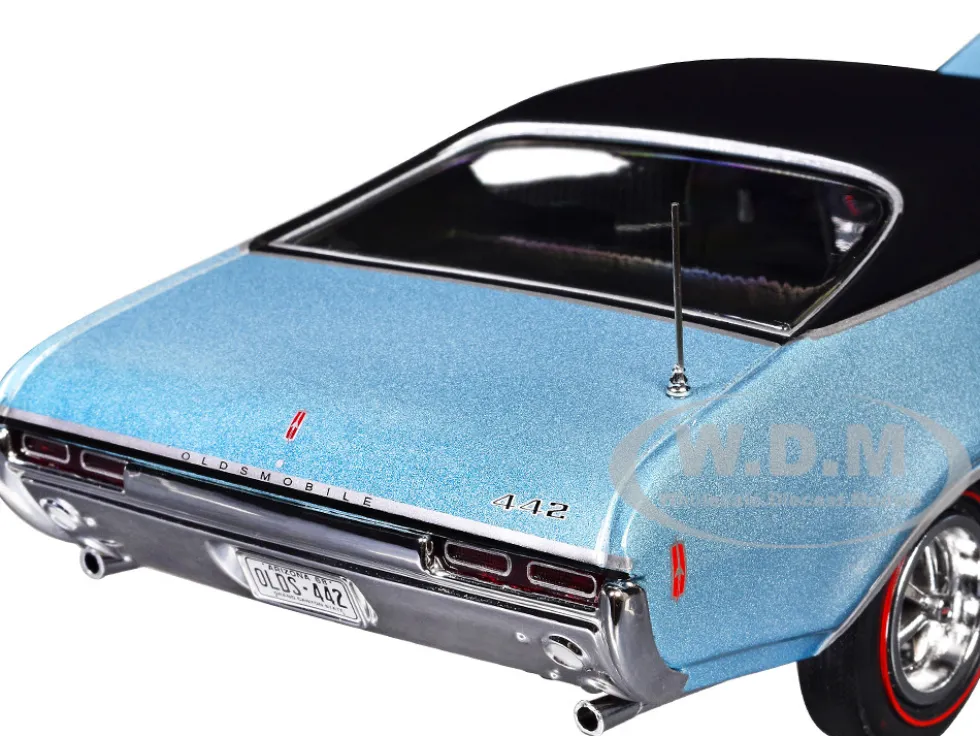 1968 Oldsmobile 442 W30 Holiday Coupe Teal Frost Metallic with Red Stripes and Black Vinyl Top "Hemmings Motor News July 2023 Cover Car" "American Muscle" Series 1/18 Diecast Model Car by Auto World