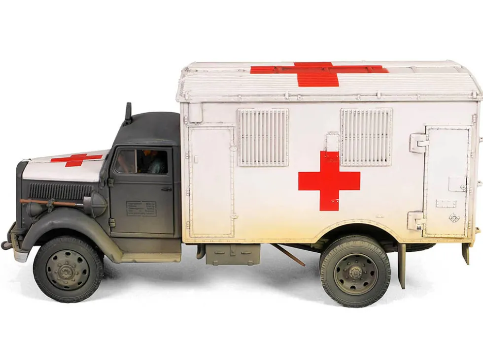 Opel Blitz Kfz.305 Ambulance Gray and White Weathered German Army Armoured Fighting Vehicle Series 1/32 Diecast Model Forces of Valor FOV-801101A