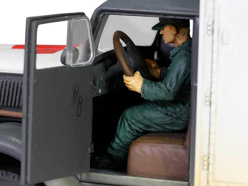 Opel Blitz Kfz.305 Ambulance Gray and White Weathered German Army Armoured Fighting Vehicle Series 1/32 Diecast Model Forces of Valor FOV-801101A