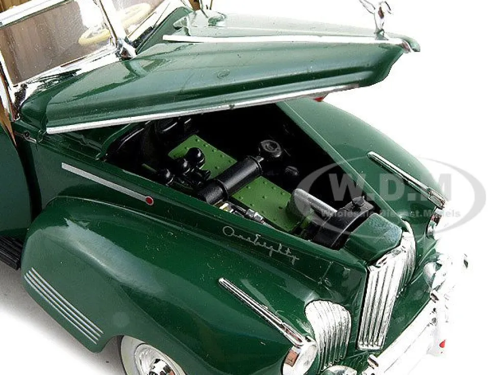 1941 Packard Darrin One Eighty Green 1/32 Diecast Car Model Signature Models 32398