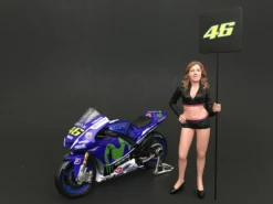 Paddock Girl Figure For 1:24 Scale Models American Diorama 77487