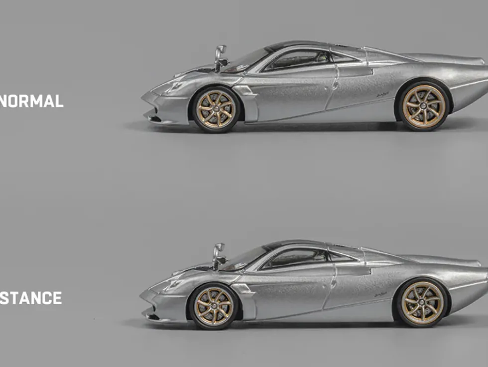 Pagani Huayra Codalunga Silver Metallic with Sunroof and Extra Wheels 1/64 Diecast Model Car by CM Model
