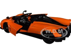 Pagani Huayra Roadster Orange 1/24 Diecast Model Car Motormax 79354