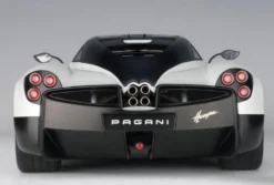 Pagani Huayra White 1/12 Model Car Autoart 12231