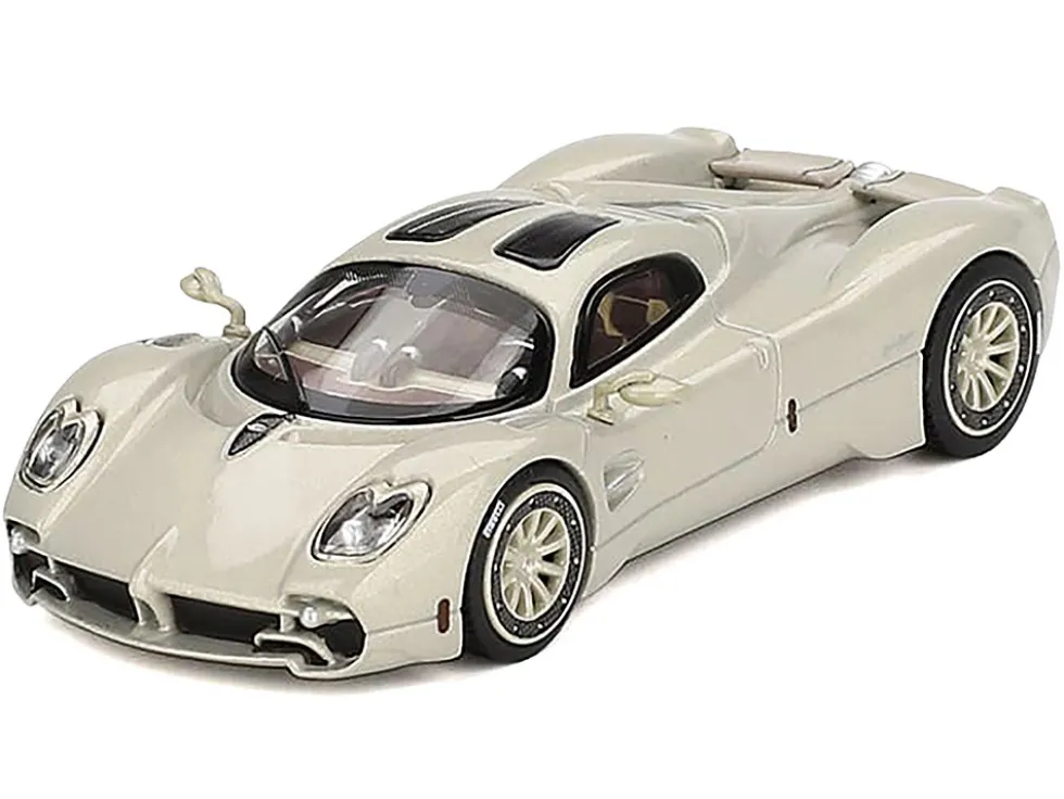 Pagani Utopia Presentation Grigio Rinascimento Silver 1/64 Diecast Model Car by BBR