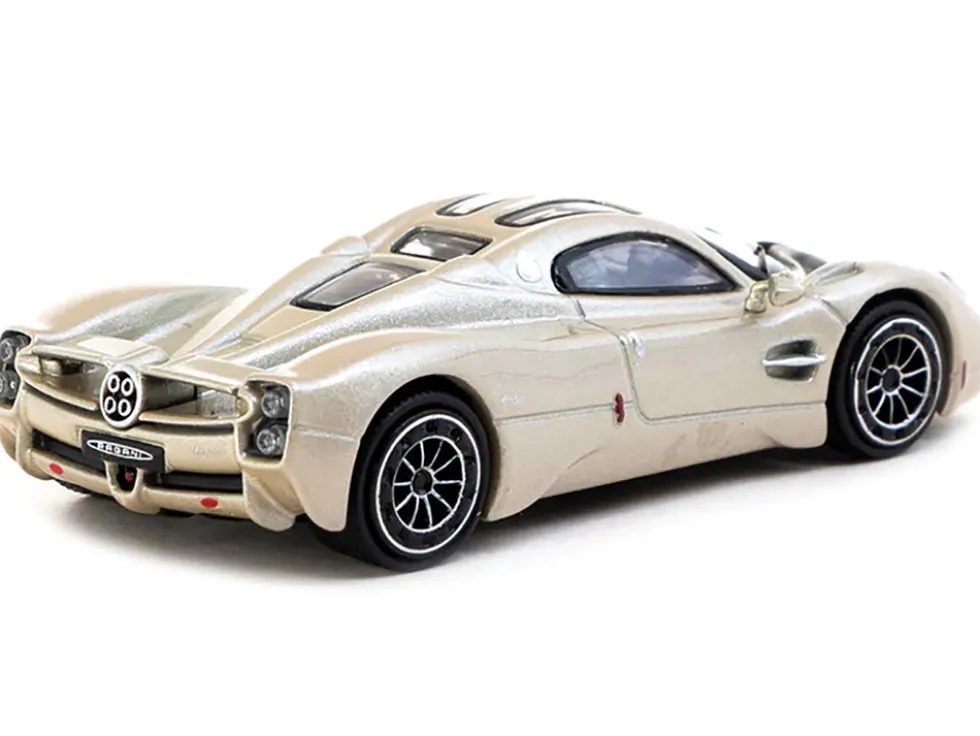 Pagani Utopia Rinascimento Silver Metallic "Global64" Series 1/64 Diecast Model by Tarmac Works