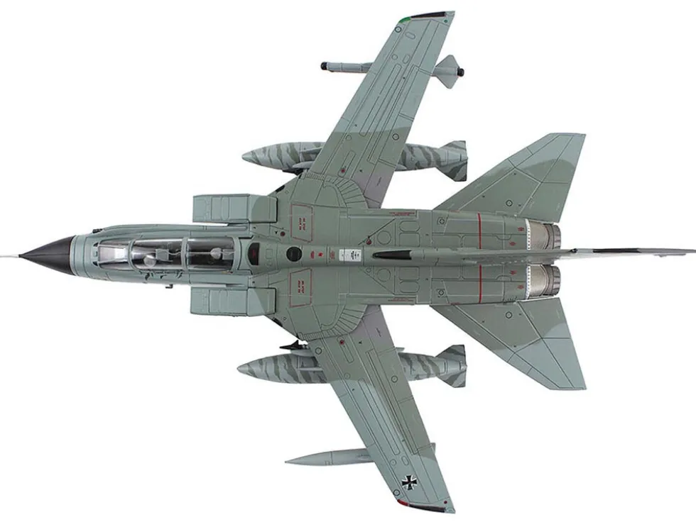 Panavia Tornado ECR Fighter-Bomber Aircraft "46+54, Tactical Air Wing 51, Schleswig-Jagel Air Base, Germany" (2017) German Luftwaffe "Air Power Series" 1/72 Diecast Model by Hobby Master