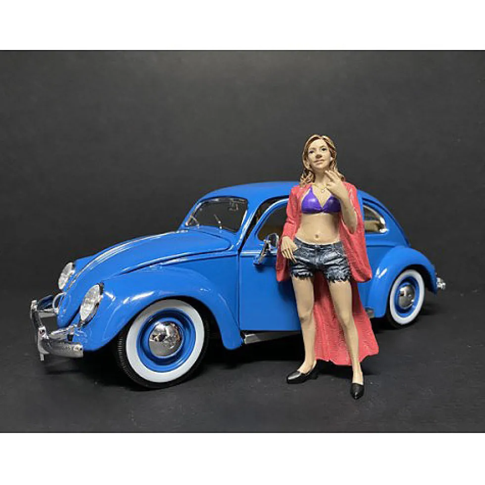 Partygoers Figurine VIII for 1/18 Scale Models American Diorama 38228