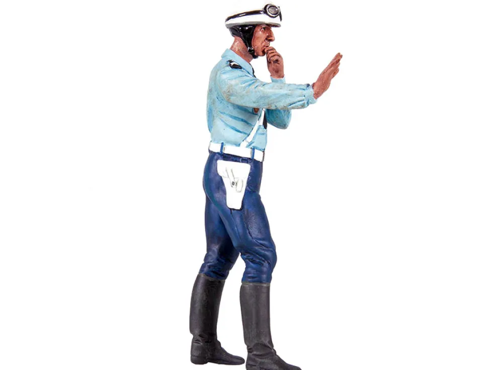 1975 1980 Paul French Police Motorcycle Officer Figurine 1/18 Scale Models Le Mans Miniatures 118036-P2