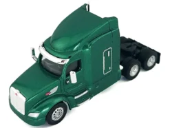 Peterbilt 579 Sleeper Cab Green Metallic 1/87 (HO) Plastic Model Car by HO Logistics