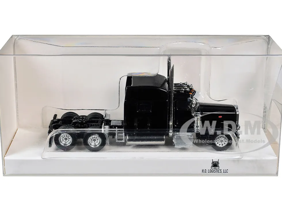 Peterbilt 389 Truck Tractor with Sleeper Cab Black 1/87 (HO) Plastic Model Car by HO Logistics