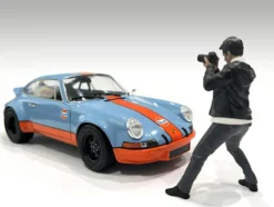 Photographers Figure #6 for 1/18 Scale Models by American Diorama