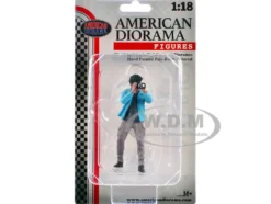 Photographers Figure #1 for 1/18 Scale Models by American Diorama