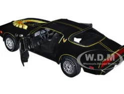 1979 Pontiac Firebird T/A Trans Am Black with Hood Phoenix Rocky II 1979 Movie 1/24 Diecast Model Car Greenlight 84171