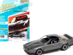 1984 Pontiac Firebird Trans Am T/A Silver Sand Gray Metallic Black Top Classic Gold Collection Series Limited Edition 7418 pieces Worldwide 1/64 Diecast Model Car Johnny Lightning JLCG025-JLSP148 A