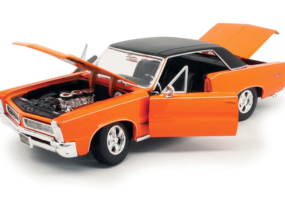 1965 Pontiac GTO Hurst Orange Black Top White Stripes Special Edition 1/18 Diecast Model Car Maisto 31885