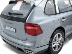 2008 Porsche Cayenne Turbo Silver 1/18 Diecast Model Car Motormax 73179