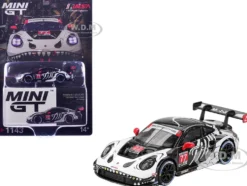 Porsche 911 GT3 R #77 Klaus Bachler - Laurin Heinrich - Michael Christensen