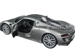 Porsche 918 Spyder Silver Closed Roof 1/24 Diecast Model Car Welly 24055