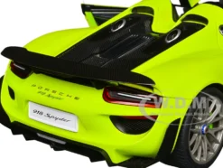 Porsche 918 Spyder "Weissach Package" Acid Green 1/18 Model Car by Autoart