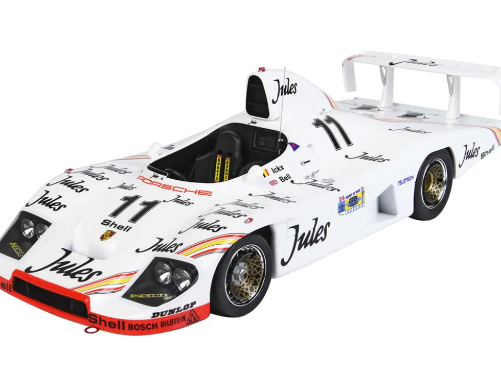 Porsche 936/81 Turbo #11 Derek Bell Jacky Ickx Winner 24H Le Mans 1981 DISPLAY CASE Limited Edition 400 pieces Worldwide 1/18 Model Car BBR C1853 A