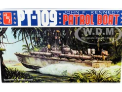 PT-109 John F. Kennedy World War II Patrol Boat 1/64 Scale Model AMT AMT1233