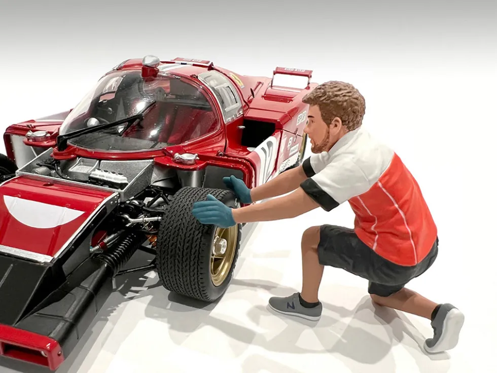 Race Crew Figure #1 for 1/24 Scale Models by American Diorama