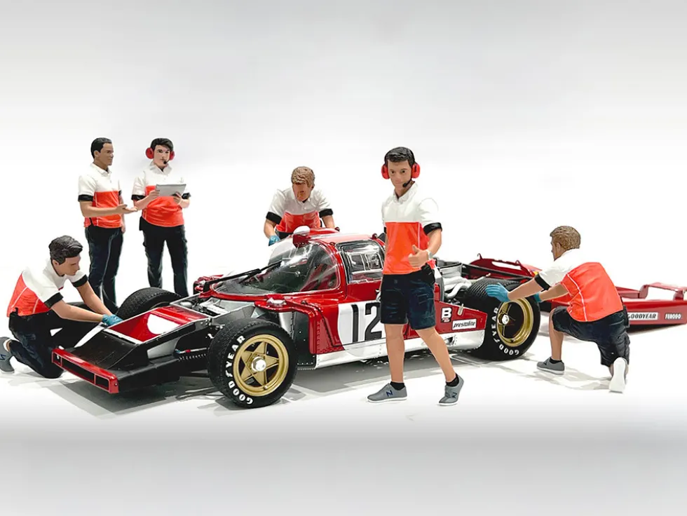 Race Crew 6 piece Figure Set for 1/18 Scale Models by American Diorama