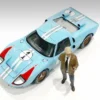 Race Day 2 Figurine III 1/24 Scale Models American Diorama 76397