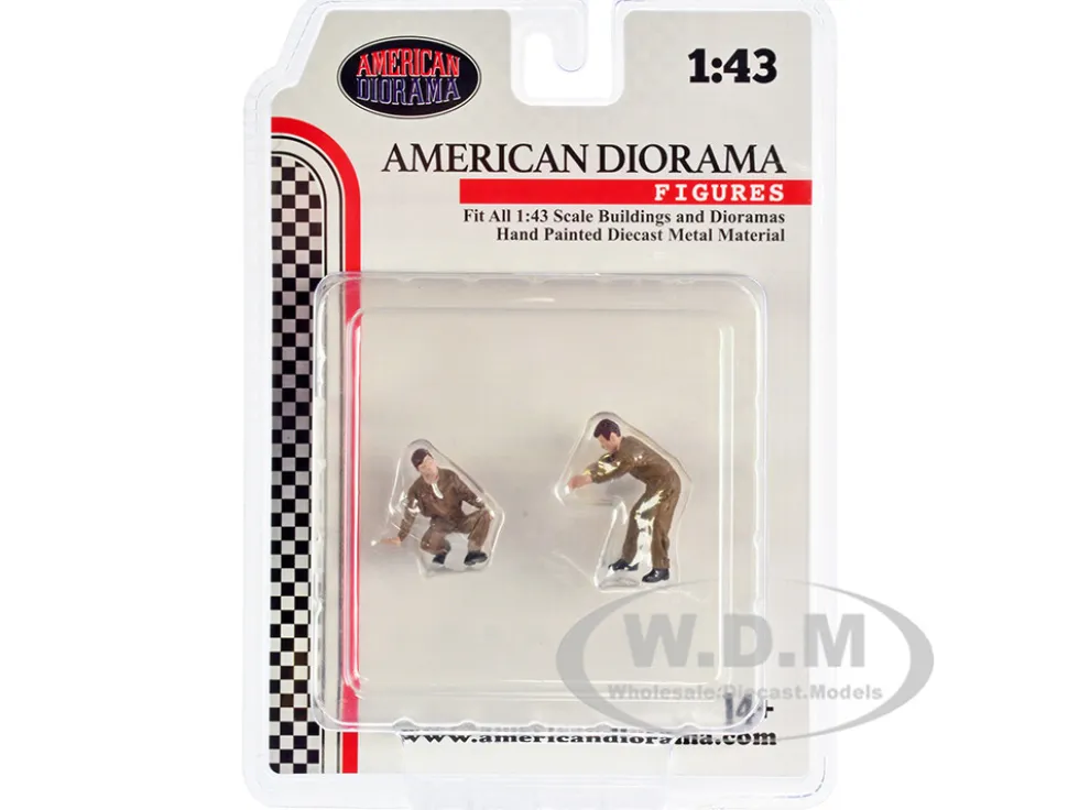Race Day Two Diecast Figures Set 5 1/43 Scale Models American Diorama 38363