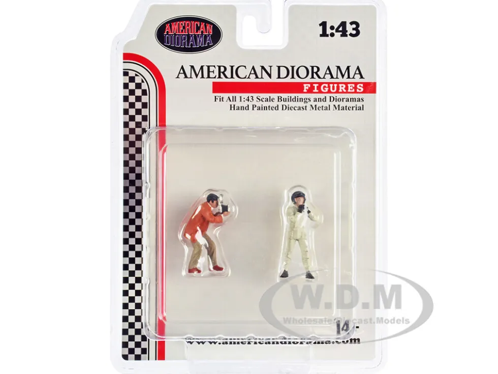 Race Day Two Diecast Figures Set 2 1/43 Scale Models American Diorama 38360