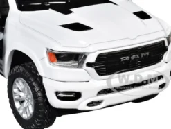 2019 RAM 1500 Laramie Crew Cab Pickup Truck White 