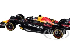 Red Bull Racing RB18 #11 Sergio Perez "Oracle" Winner Formula One F1 "Constructor's Champion" (2022) 1/24 Diecast Model Car by Bburago